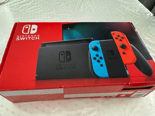 Nintendo Switch Neon 2021 + Accesorios