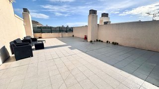 Ático en alquiler en Garbinet en Alicante