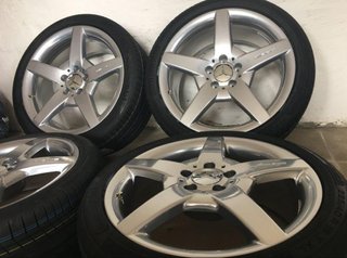 Llantas Mercedes AMG 5 radios
