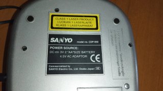Reproductor CD Sanyo BassXpander Portátil