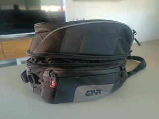 Bolso depósito Givi 25L Yamaha Tracer 7