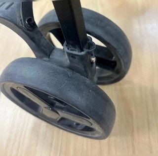 Silla Paseo Ligera Elia Lionelo - Hasta 15kg
