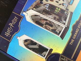 Angolo dei Libri Harry Potter: Scale LED