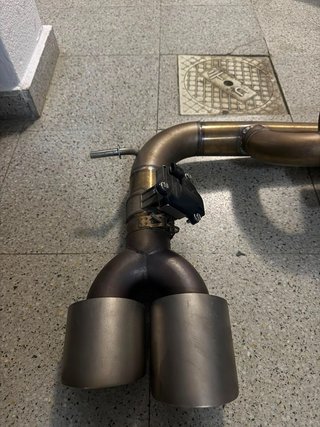 Linea de Escape con Válvula para Golf 7.5 R