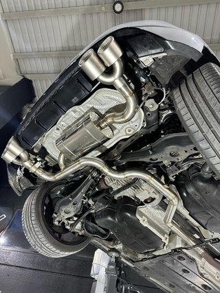 Linea de Escape con Válvula para Golf 7.5 R