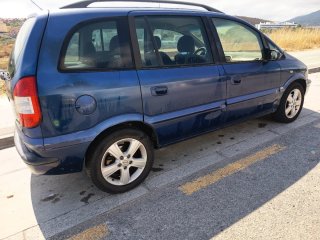 Opel Zafira 2005