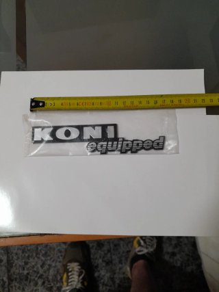 Emblema KONI equipped (Nuevo de época)
