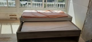 Cama infantil con cama extraíble y cajones