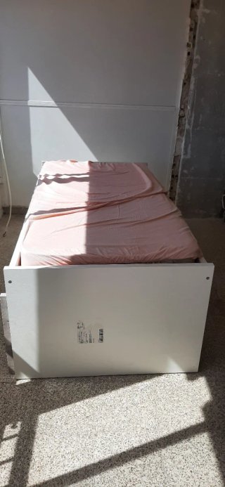 Cama infantil con cama extraíble y cajones