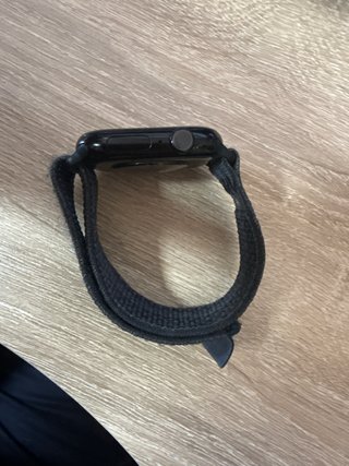Apple Watch Series 10 nike medianoche 46mm