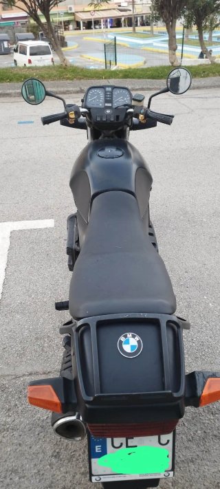 BMW K75 S Negra