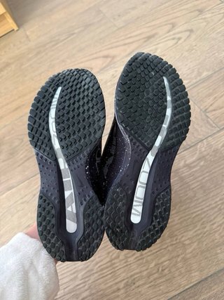 Zapatillas Nike Air Zoom Negras y Moradas
