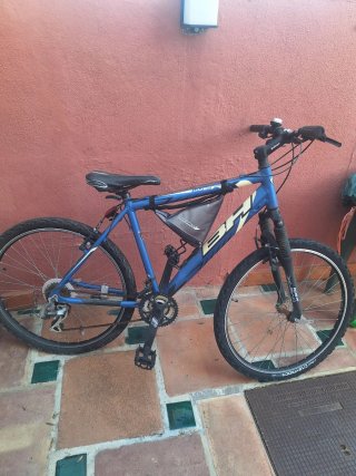 Bicicleta BH Azul