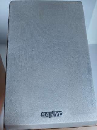 Altavoces Sanyo Madera 20W