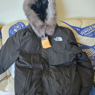 Chaqueta The North Face Negra con Capucha