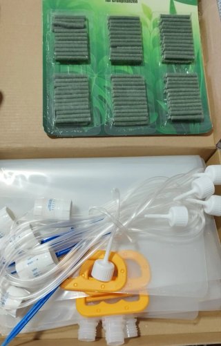 Bolsas Riego Goteo y Fertilizantes en Barra