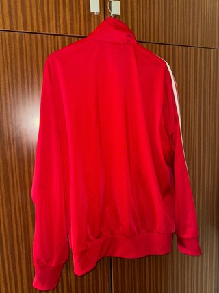 Chaqueta Adidas Roja con Rayas Blancas