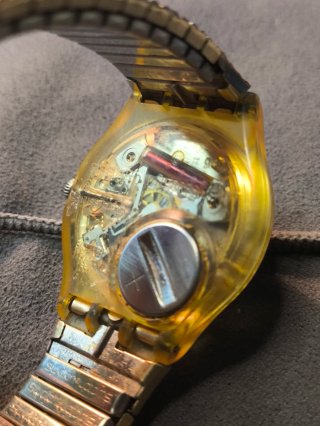 Relógio Swatch Vintage Day-Date Dourado