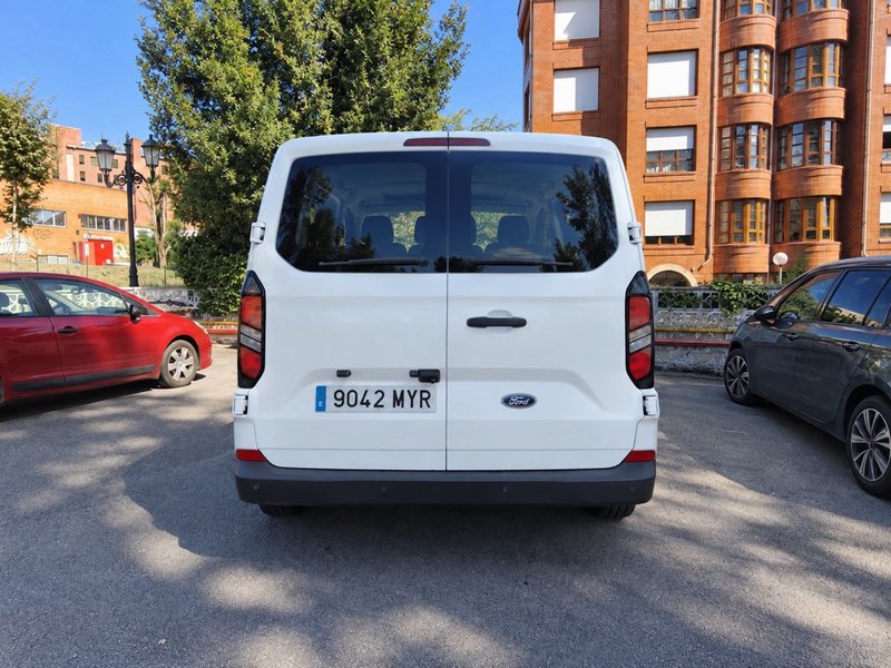 Ford Transit Custom 2025, foto 3