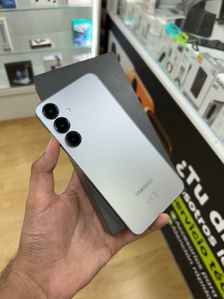 Samsung Galaxy S25+ 256GB Plata Batería 100%