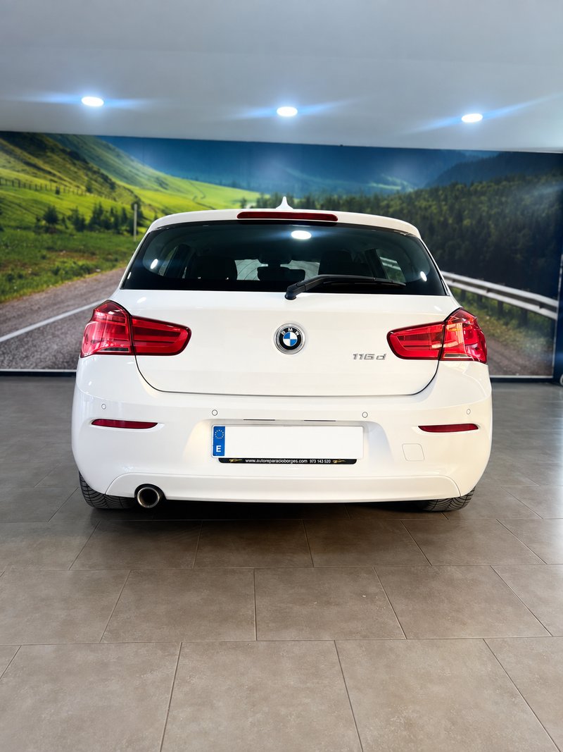 BMW Serie 1 2016, foto 6
