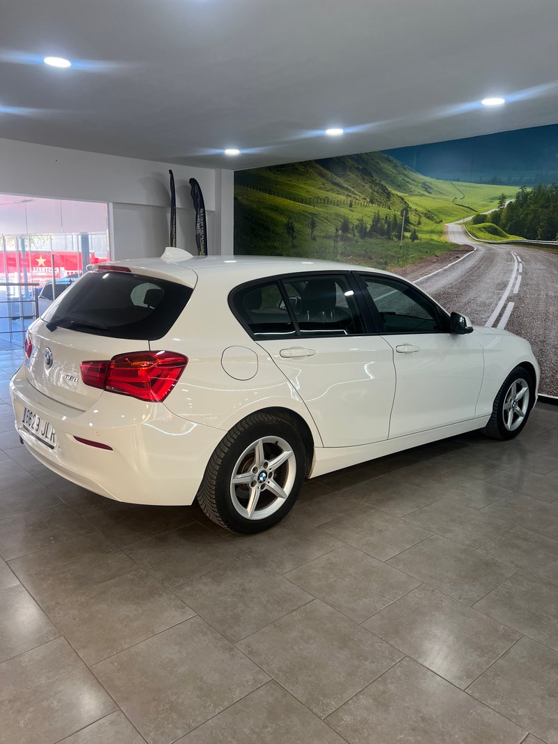 BMW Serie 1 2016, foto 4