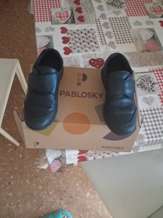 Zapatos Pablosky Escolares Negros Velcro