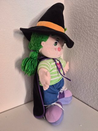 Muñeca Pelusa Bruja Halloween