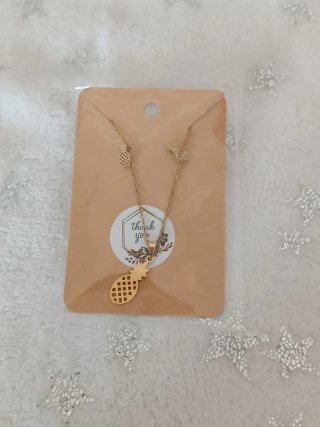 Collar y pendientes piña dorados