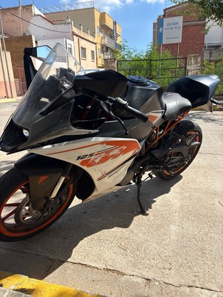 KTM RC 125 Deportiva