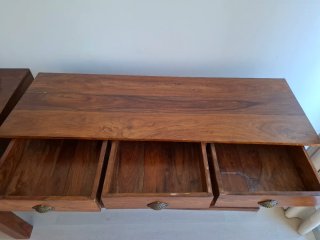 Mostrador antiguo de madera