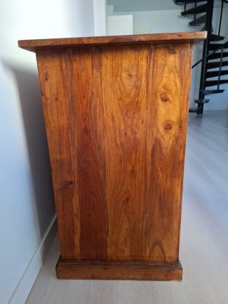 Mostrador antiguo de madera