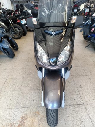 Yamaha X-MAX 250