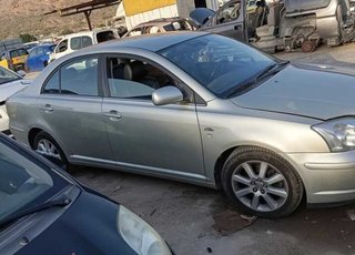 Toyota cinturón seguridad delantero avensis 420114