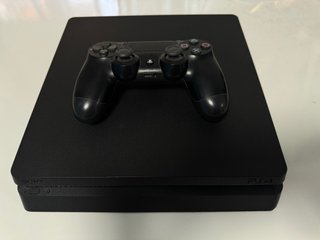 PS4 Slim 500GB + Mando DualShock 4