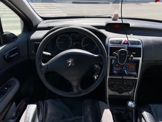 Peugeot 307 1.6 110Cv pegatina B 120.000km reales