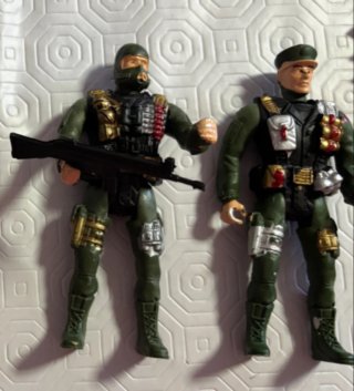Lote 10 Figuras de accion militares articulados