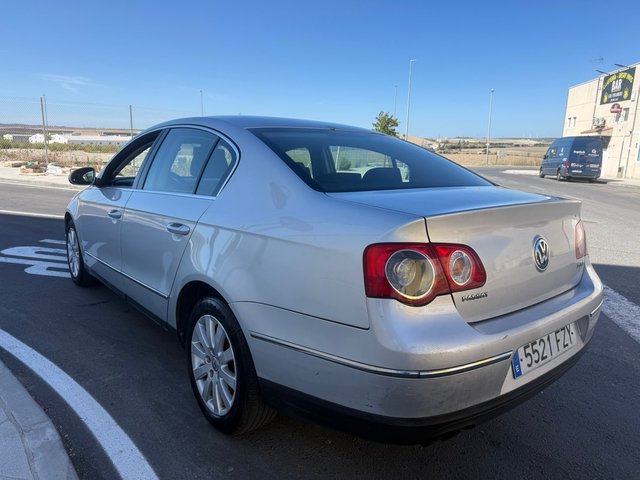 Volkswagen Passat 2008