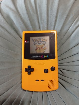 Game Boy Color Amarillo Pokémon
