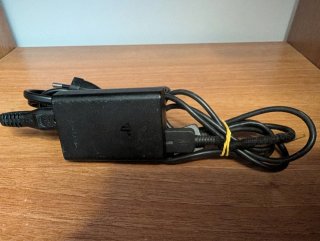 PS Vita Fat OLED Negra + Extras