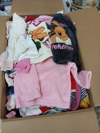 Cajas de 100.y de 200 prendas infantil
