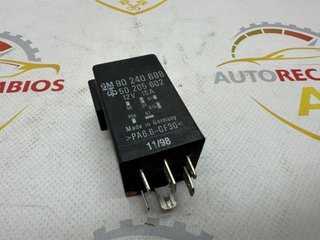 Relé Bomba Combustible Opel 90240698