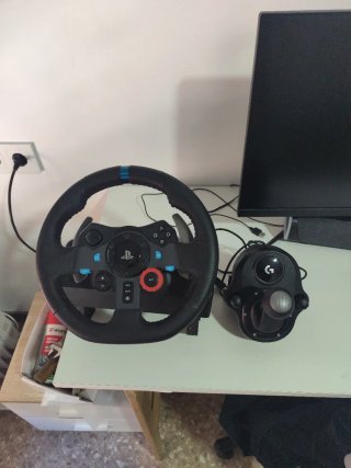 Volante Logitech G29 con Palanca de cambios