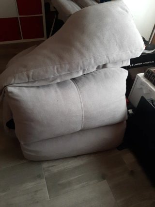 Sofá Cama, le falta chaiselongue.