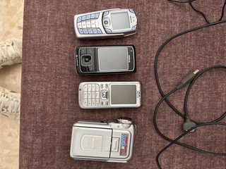 Lote móviles Nokia y Motorola. Camara de video.