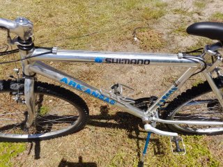 Bicicleta SHIMANO ARKANSAS