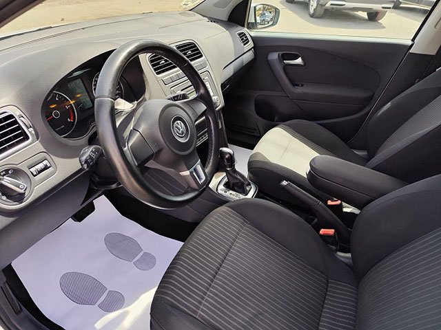 Volkswagen Polo 1.6 TDI Advance DSG 3p 2012, foto 7