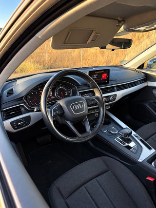 Audi A4 2019