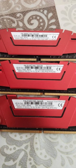 Lote 3 Memorias RAM G.Skill PC4 8GB