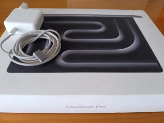 MacBook Pro 14 M3 16GB RAM 1TB SSD